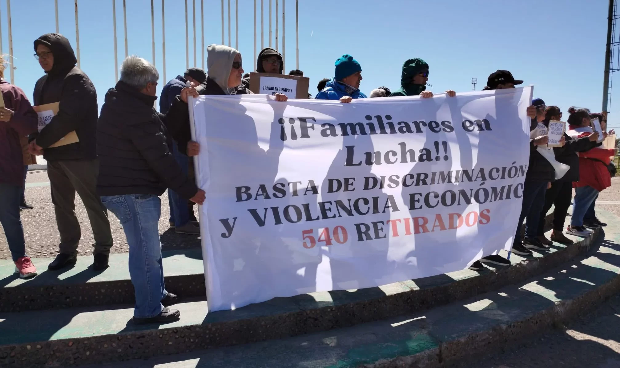 Jubilados policiales territoriales denuncian 11 meses sin cobrar: “El daño ya es irreparable”