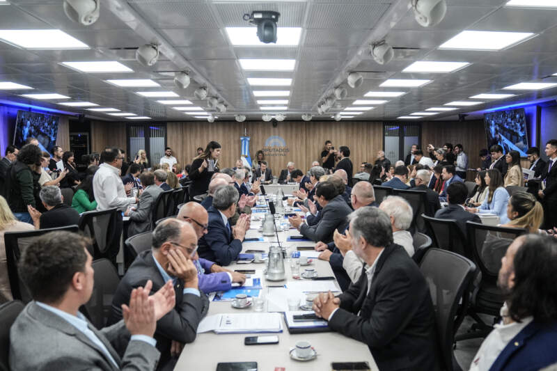 Pymes: Claudia Fernández advirtió por la caída del consumo y pidió “alivio impositivo urgente”