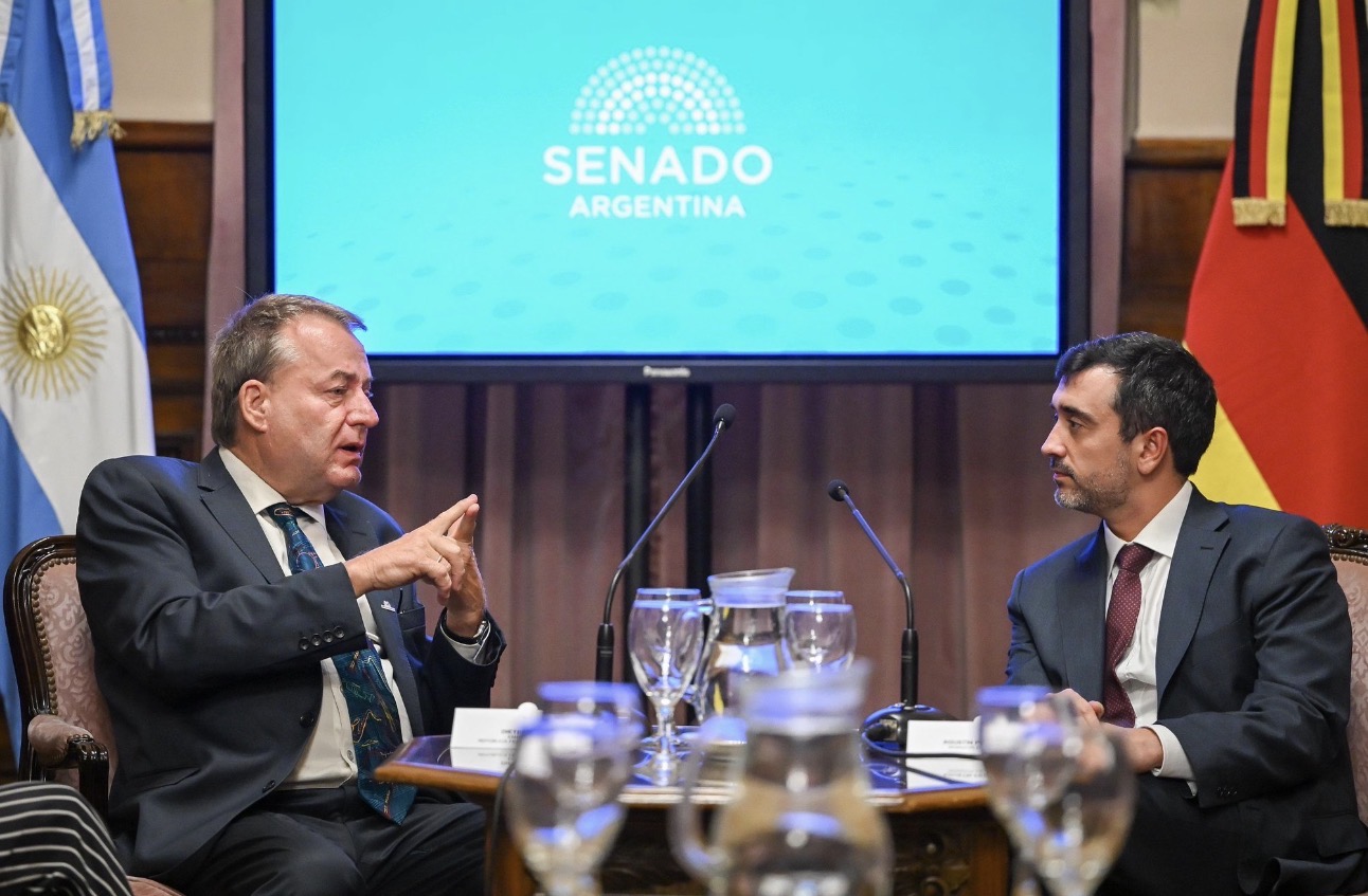 Coto destacó la importancia de fortalecer vínculos internacionales para posicionar al país